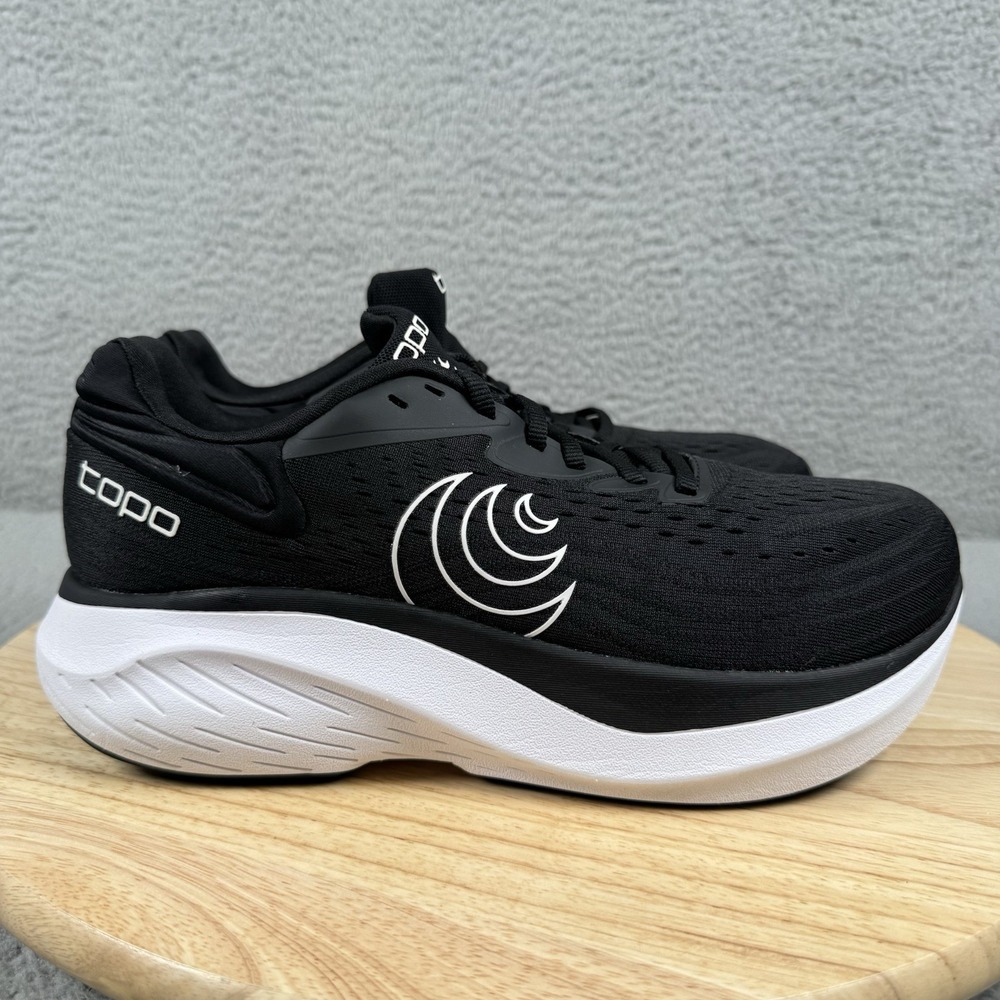 Topo Athletic Atmos 2 Womens Size 9 Black White Road Running Shoes 5mm Drop